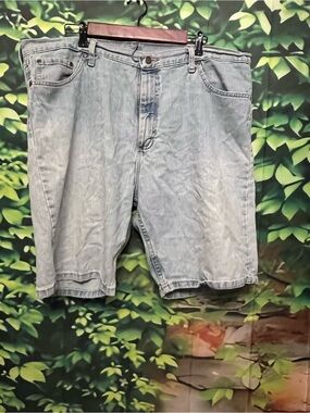 Wrangler Men's Light Blue Denim Shorts